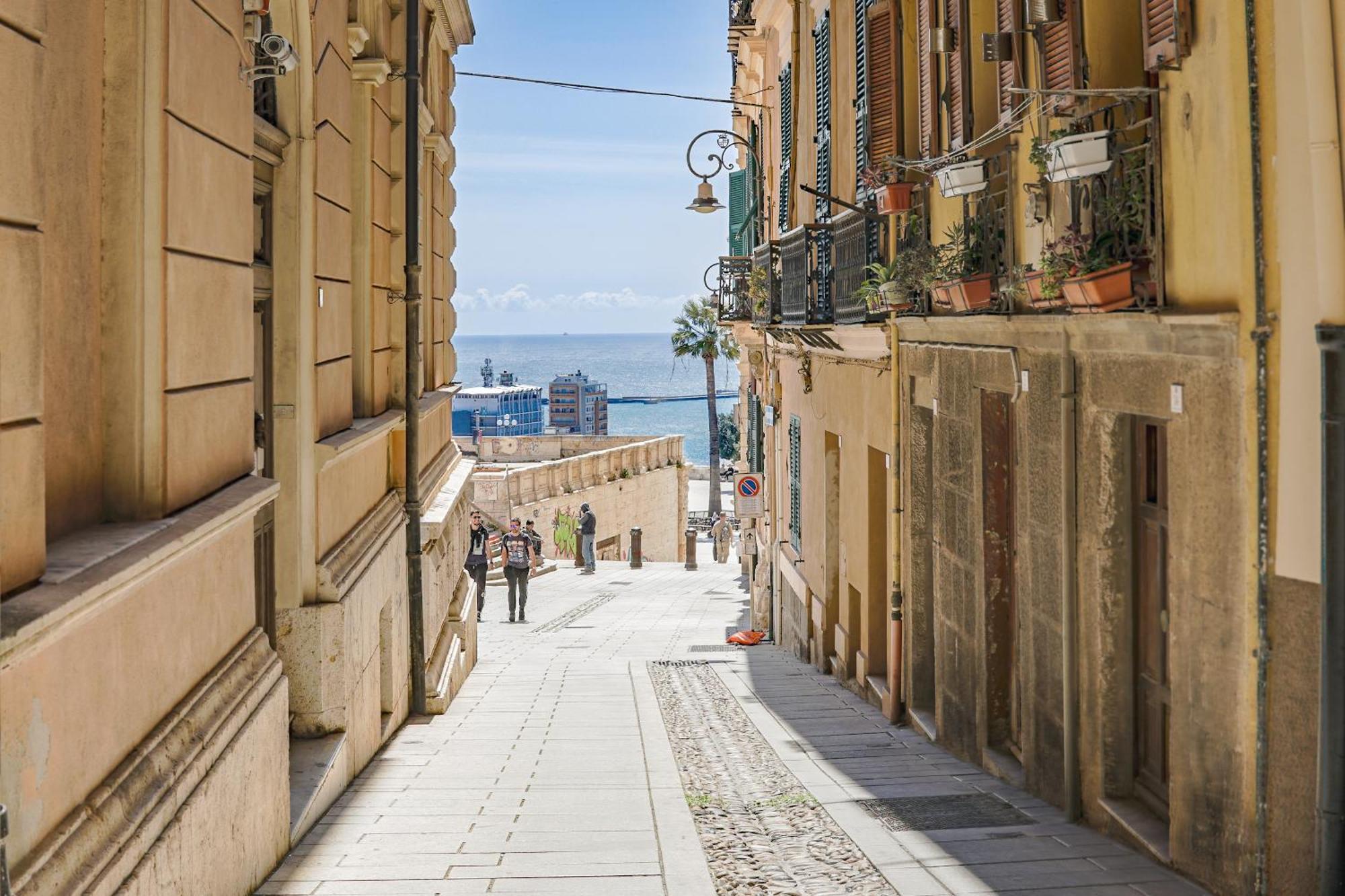 Casa Storica Di Charme Con Vista Mare Nel Cuore Di Cagliari Exteriér fotografie
